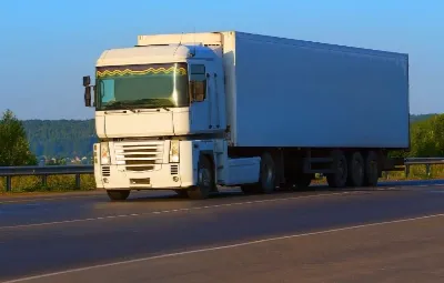 İzmir ile Karaisalı Arası Öğrenci Eşyası Taşıma